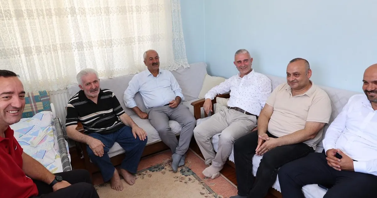 Kocaeli Gebze Belediye Başkanı Zinnur Büyükgöz, vefa buluşmaları kapsamında Kıbrıs