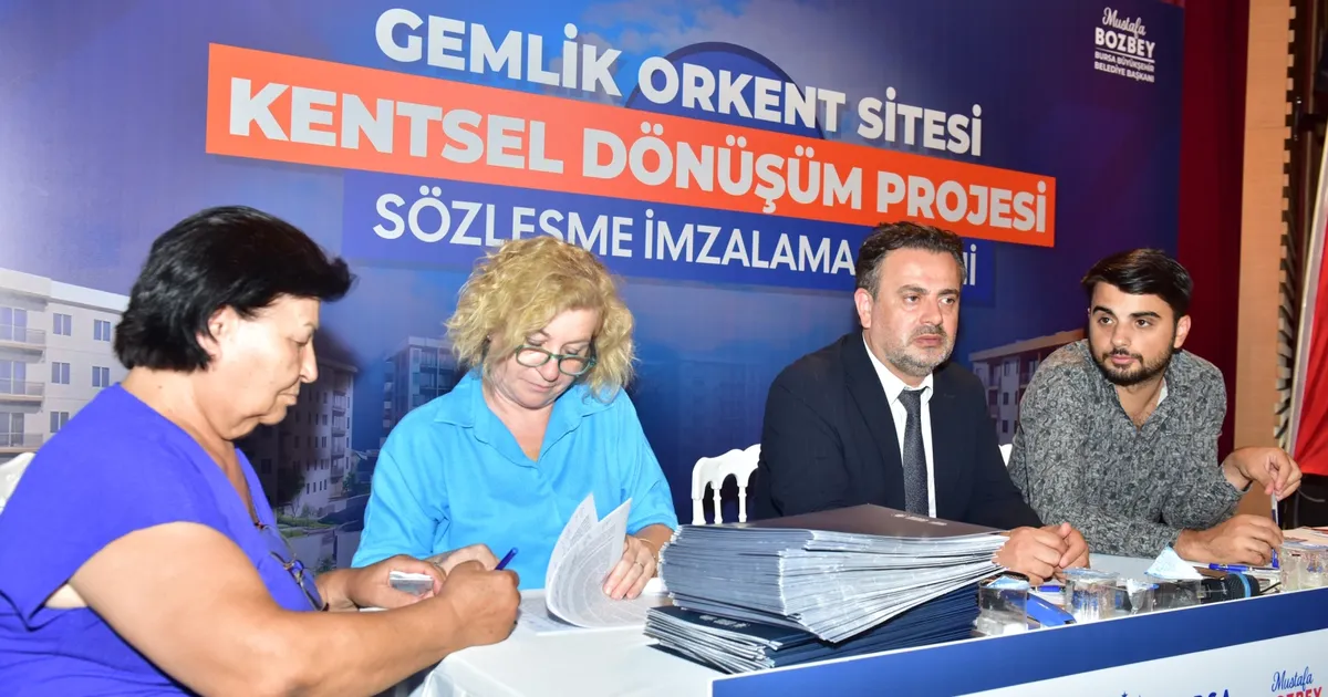 Bursa Gemlik’te hak sahiplerinden ‘dönüşüm’e noter huzurunda imza