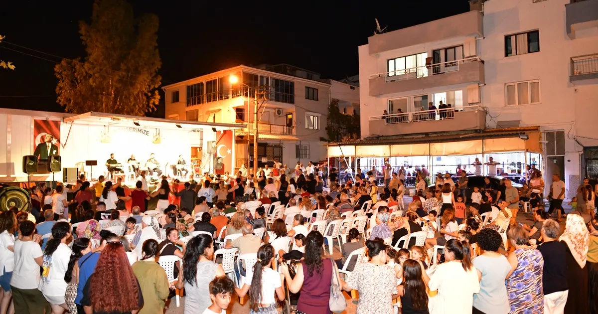 İzmir Çiğli’de müzik ve tiyatro mahallelere taşınıyor