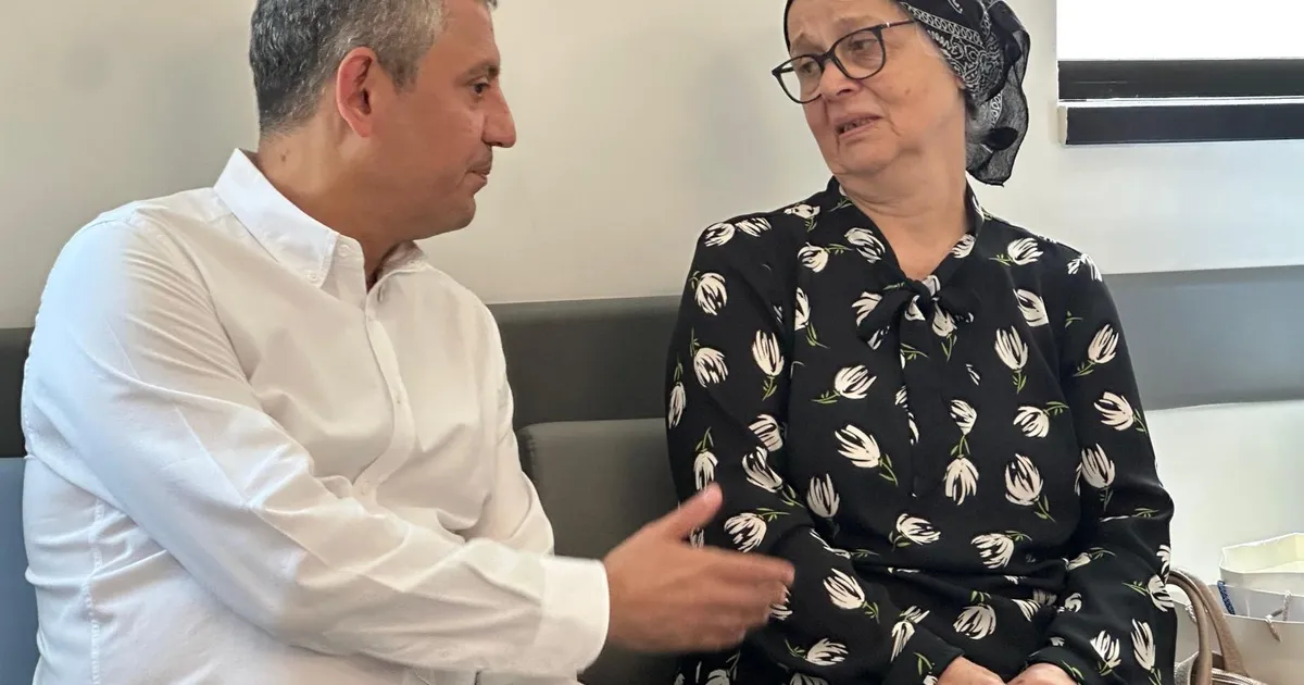 İzmir’de tedavi gören tutuklu başkanın annesine ‘Özel’ ziyaret hakkı devri