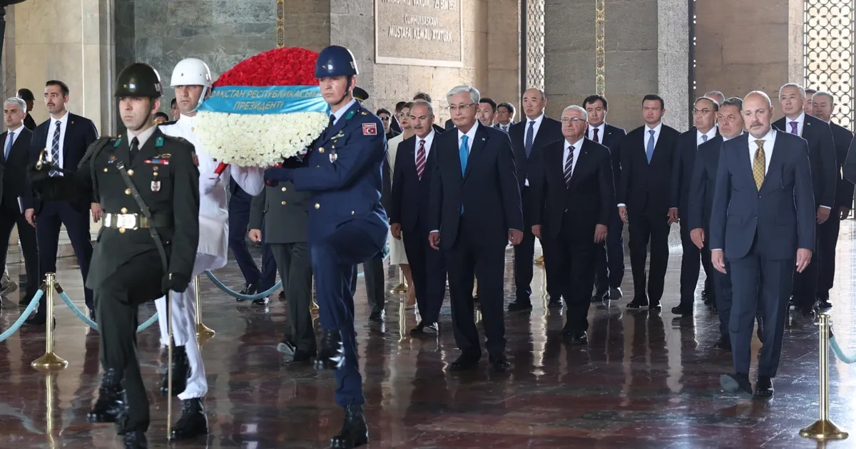 Kazakistan Cumhurbaşkanı Tokayev Anıtkabir’de