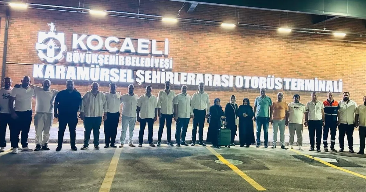 Kocaeli Büyükşehir Belediyesi tarafından Karamürsel’e kazandırılan Şehirlerarası Otobüs Terminali hizmete
