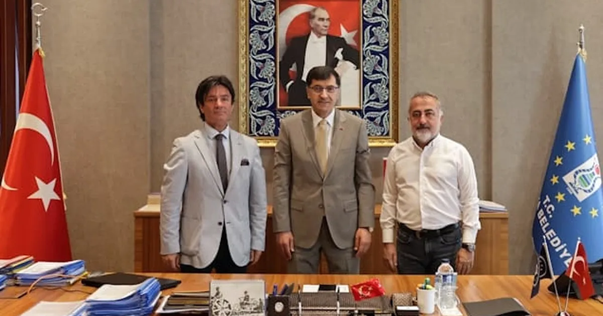 Kütahya Belediye Başkanı Eyüp Kahveci, Kütahya Kent Konseyi Başkanı Bülent