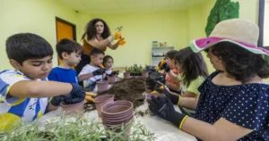 Mersin Büyükşehir Belediyesi’nin, Toroslar’da büyüyen çocukların sosyal ve eğitsel gelişimlerine