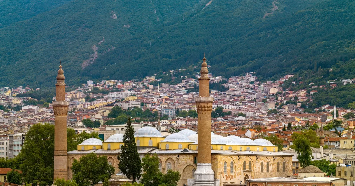 Bursa Osmangazi Belediyesi’nin yürüttüğü çalışmalarla hızla gelişmeye, güzelleşmeye ve modernleşmeye