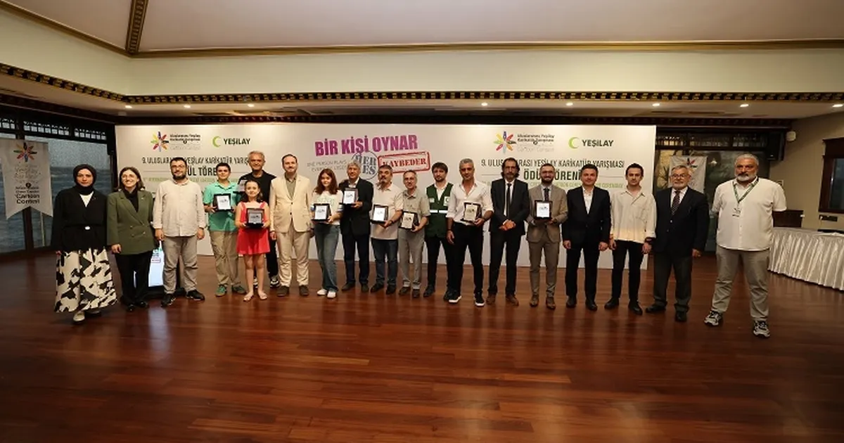 Yeşilay’ın 9’uncu Uluslarası Karikatür Yarışması’nda ödüller sahiplerini buldu