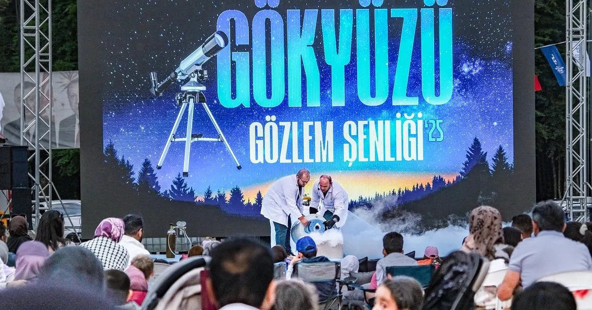 12 bin gökyüzü tutkunu uzayı keşfetti