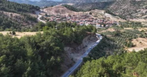 Manisa Büyükşehir Belediyesi, Gördes ilçesinde Balıklı-Tüpüler ile Karaağaç-Yakaköy mahalleleri ortasındaki