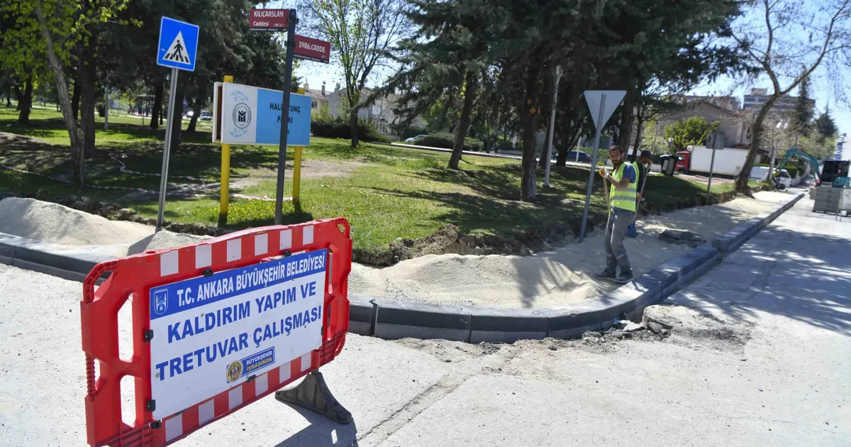 ABB’de kaldırım çalışmaları tam gaz