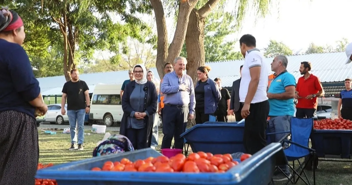 Ayşe Böhürler Salça Günleri’ne katıldı