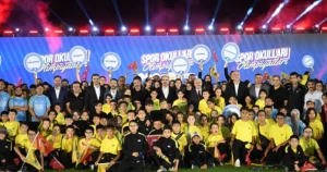 Konya Büyükşehir Belediyesi’nin Yaz Spor Okulları’nda eğitim gören öğrenciler için