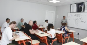 Mersin Büyükşehir Belediyesi, gerek mesleksel gerekse şahsî gelişim odaklı eğitimlerle