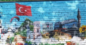 Kültür ve sanat etkinlikleriyle kente sanatsal bir dokunuş kazandıran Bursa