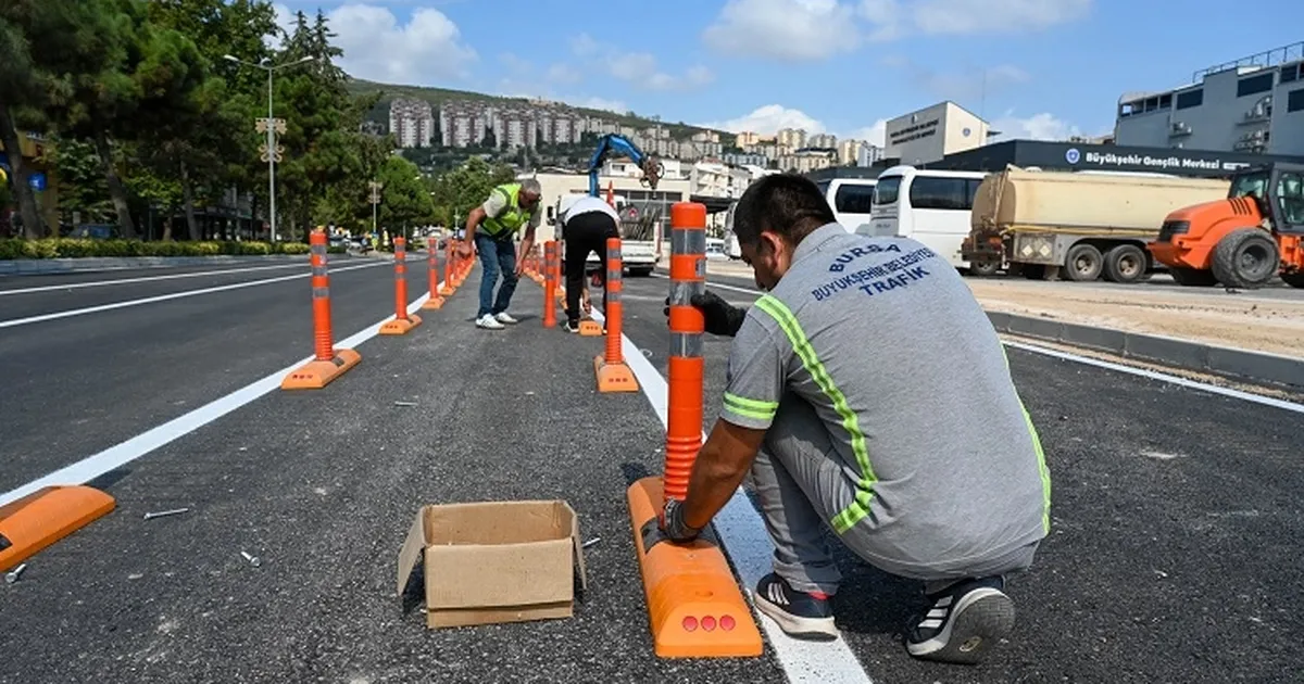 Bursa’nın dört bir yanındaki cadde ve sokakları sağlıklı hale getirmek