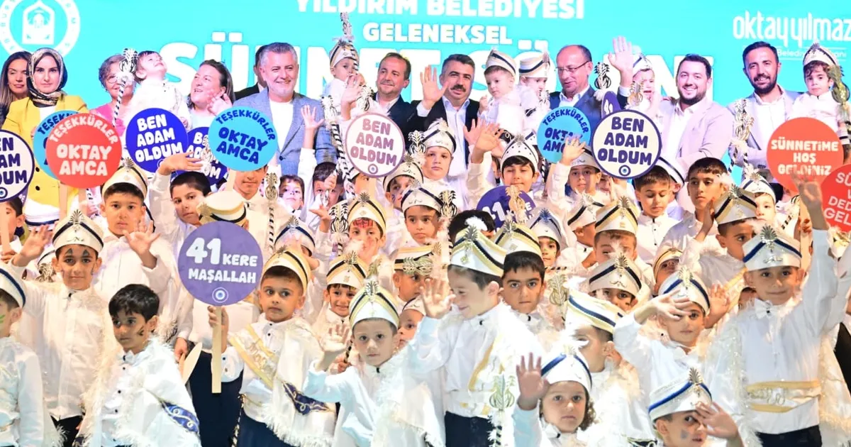 Bursa Yıldırım’da 600 çocuk için klasik araçlı sünnet şöleni