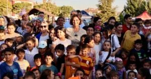 Eskişehir Büyükşehir Belediye Başkanı Ayşe Ünlüce, Büyükşehir Belediyesi Çocuk Hakları