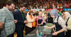 Gaziantep Büyükşehir Belediyesi tarafından düzenlenen ve 55 bin öğrencinin faydalandığı