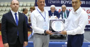 İzmir Büyükşehir Belediyesi Spor Kulübü’nde olağanüstü genel kurul gerçekleşti. Seçimde