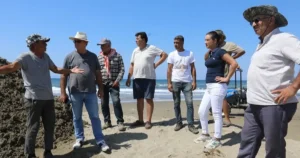 İzmir Efes Selçuk’un Zeytinköy Mahallesi’nde bulunan Kazan Gölü’nde yaşanan balık
