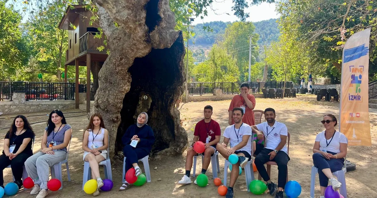 İzmir’de ‘değişim ve dönüşüm’ kampı