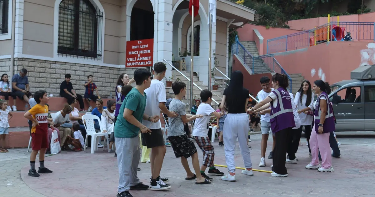 İzmit Belediyesi çocukları teknoloji bağımlılığından uzaklaştırmak ve geleneksel oyunları yeniden