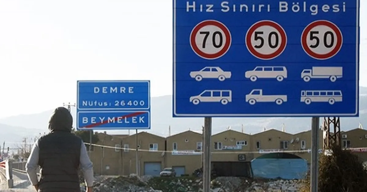 Karayollarında hız sınırı ve tabelalar değişiyor