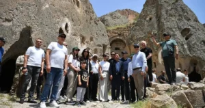 Kayseri Büyükşehir Belediyesi ile Kayseri Valiliği iş birliğinde Kapadokya’nın giriş