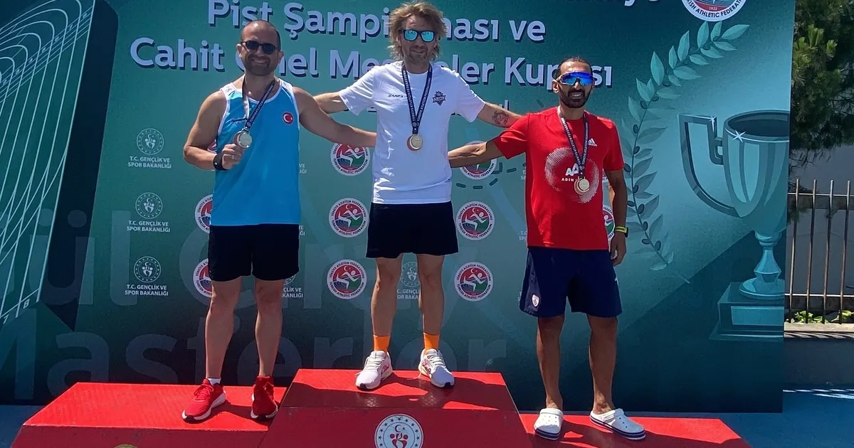 Keşanlı sporcu Çağlar Uygun, İstanbul’da düzenlenen Türkiye Masterlar Atletizm Şampiyonası’nda