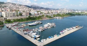 Kocaeli Büyükşehir Belediyesi, 2 milyar TL’lik kavşak projesiyle D-130 Karayolu’nda