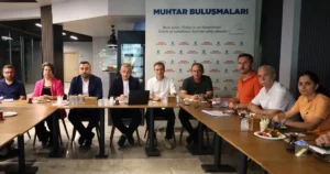 Kocaeli Büyükşehir Belediyesi’nin düzenlediği “Muhtar Buluşmaları” kapsamında, İzmit ilçesindeki muhtarların