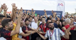 Mersin Büyükşehir Belediyesi’nin düzenlediği 30 Ağustos Ayvagediği Zafer Kupası Futbol