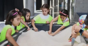Bursa Osmangazi Belediyesi, ''Minik Arkeologlar İş Başında'' projesi ile çocuklara