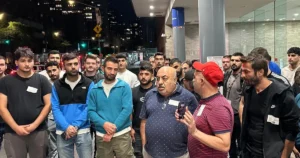 Manhattan'da pedicab şoförü Musa Çetin, Times Meydanı'nda gözaltına alındıktan sonra