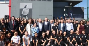 Bursa Nilüfer Belediyespor Eker Bayan Voleybol Grubu oyuncusu Pilar Marie
