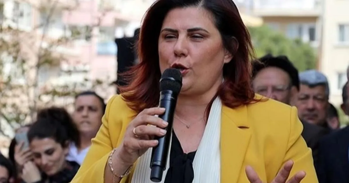 Özlem Çerçioğlu CHP’den istifa etti