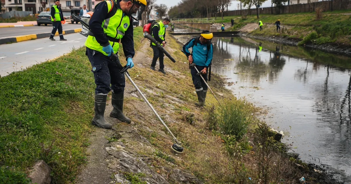 Sakarya’da dere ıslah çalışmaları aralıksız sürüyor