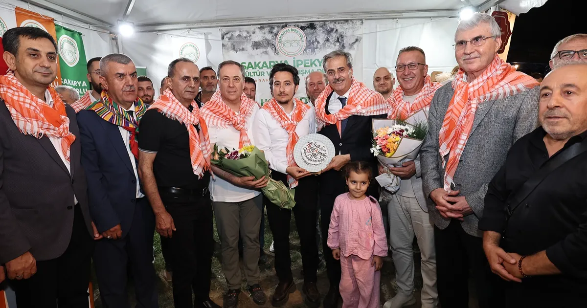 Sakarya Büyükşehir Belediye Başkanı Yusuf Alemdar, Sakarya Kültür Festivali’nin açılışında