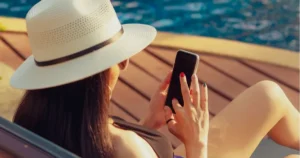 Ege ve Akdeniz bölgesinde, tatil tesisleri çeşitli hizmetler sunarak rekabeti