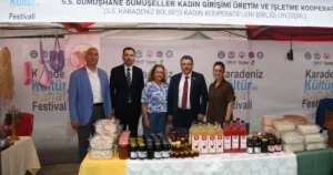 Karadeniz Kültür ve Sanat Festivali açılış programına katılan Trabzon Büyükşehir