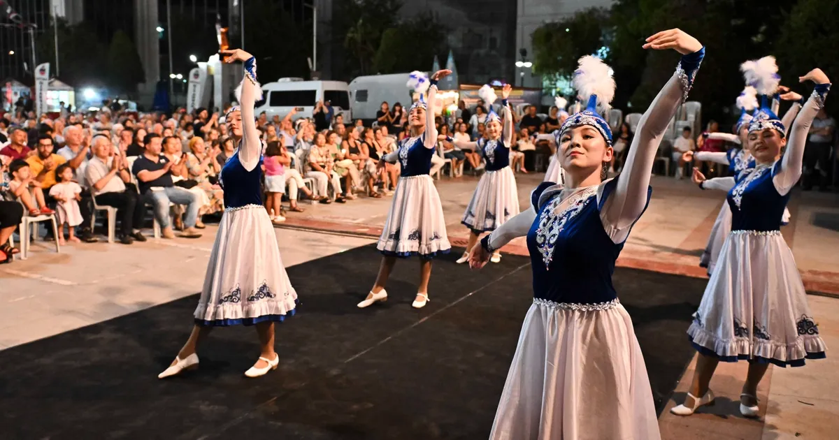 Antalya Muratpaşa’da renkli buluşma
