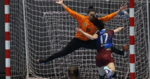 Bayanlar Hentbol Harika Ligi'nde uğraş eden Bursa Büyükşehir Belediyespor, ligin