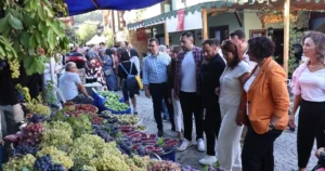 Bursa'da Nilüfer Belediyesi’nin klasik hale getirdiği Misi Lokal Lezzetler Şenliği,