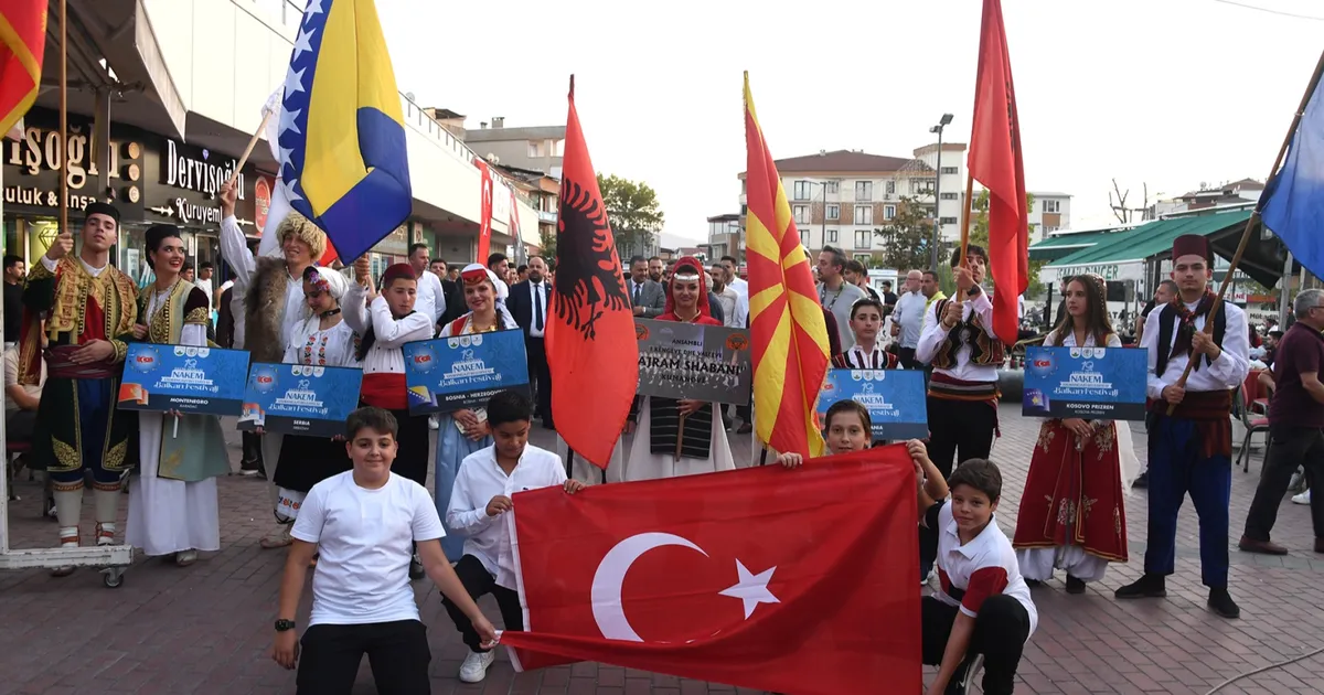 Bursa Osmangazi, 5 gün boyunca Balkan coşkusuna mesken sahipliği yaptı.