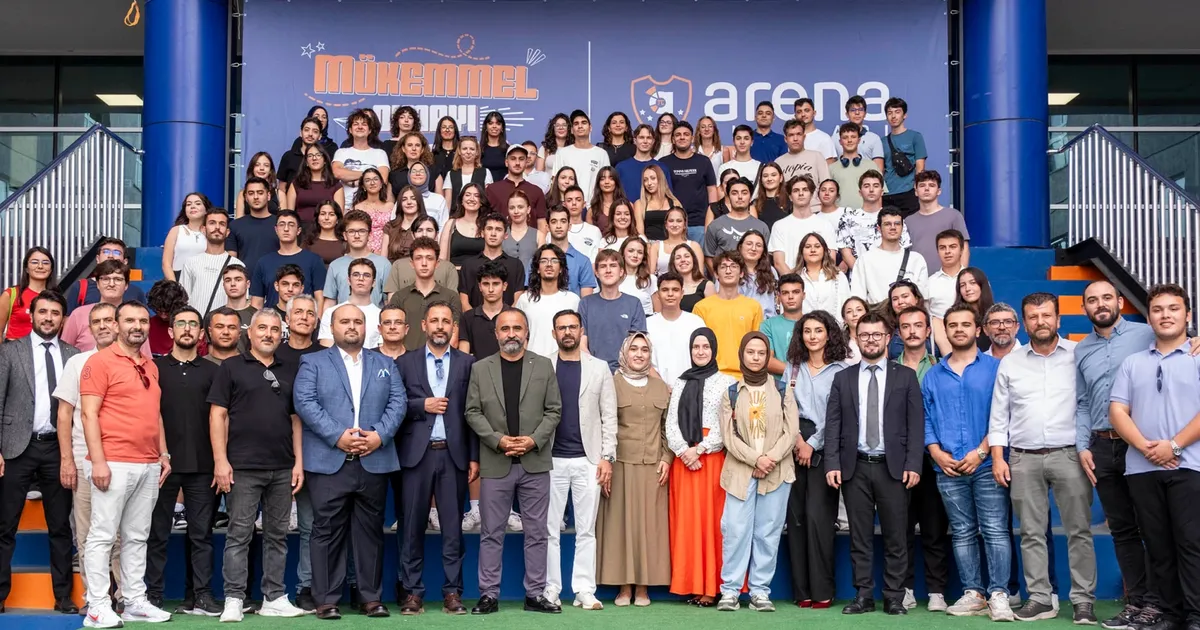 Bursa’da Arena mezunları geleneksel pilav gününde buluştu