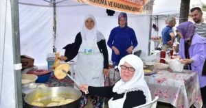 Bursa Büyükşehir Belediyesi tarafından düzenlenen 4. Milletlerarası Bursa Gastronomi Şenliği,