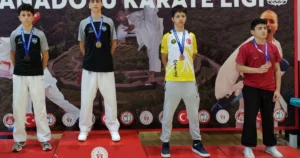 Çayırova Belediyesi Eğitim Spor Kulübü’nün karate branşı atletleri, geçtiğimiz günlerde