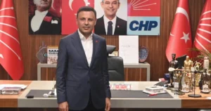 CHP İstanbul Vilayet Başkanlığı misyonundan mahkeme kararıyla uzaklaştırılan Özgür Çelik,