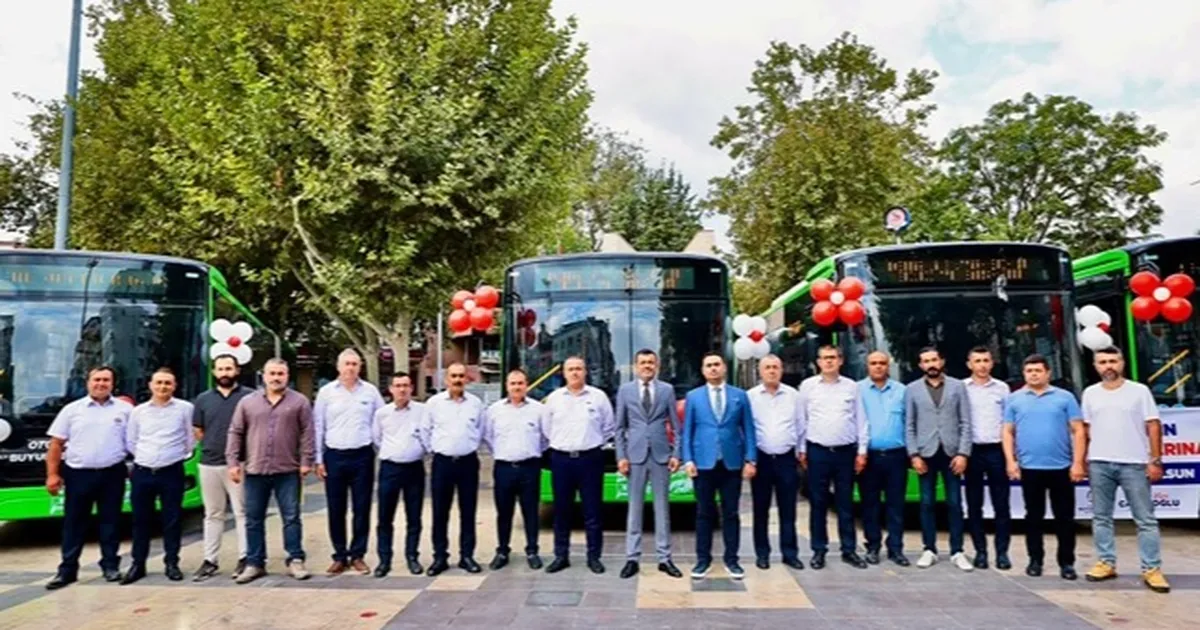 Denizli’de toplu ulaşım filosuna 30 yeni otobüs