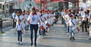 Bursa'da Gemlik Belediyesi’nin istekli Körfez Halk Bandosu, 5. yaşını kutluyor.