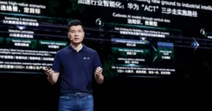 Huawei'nin Kıdemli Lider Yardımcısı ve Kurumsal Satış Başkanı Leo Chen,